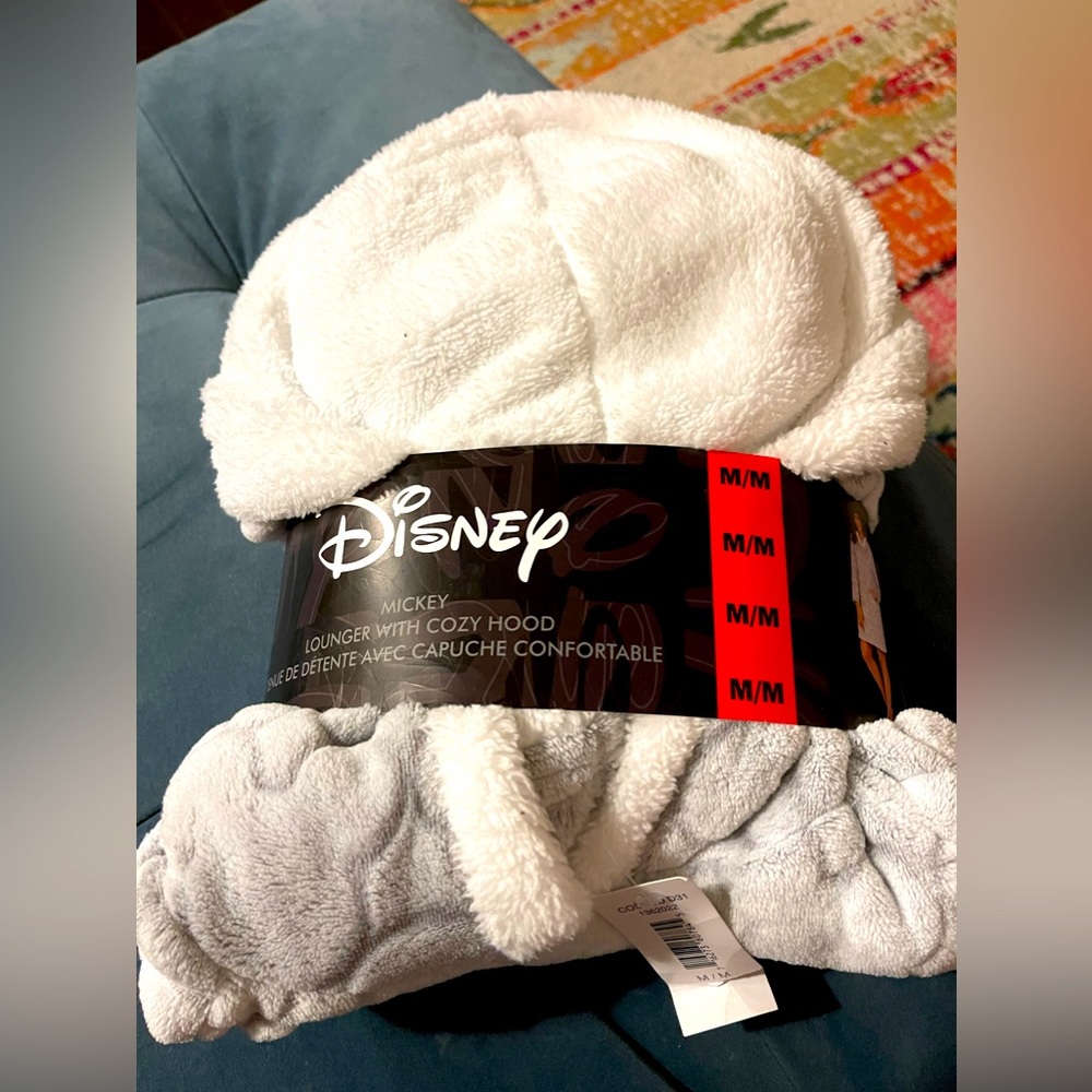 Disney mickey lounger with cozy hood